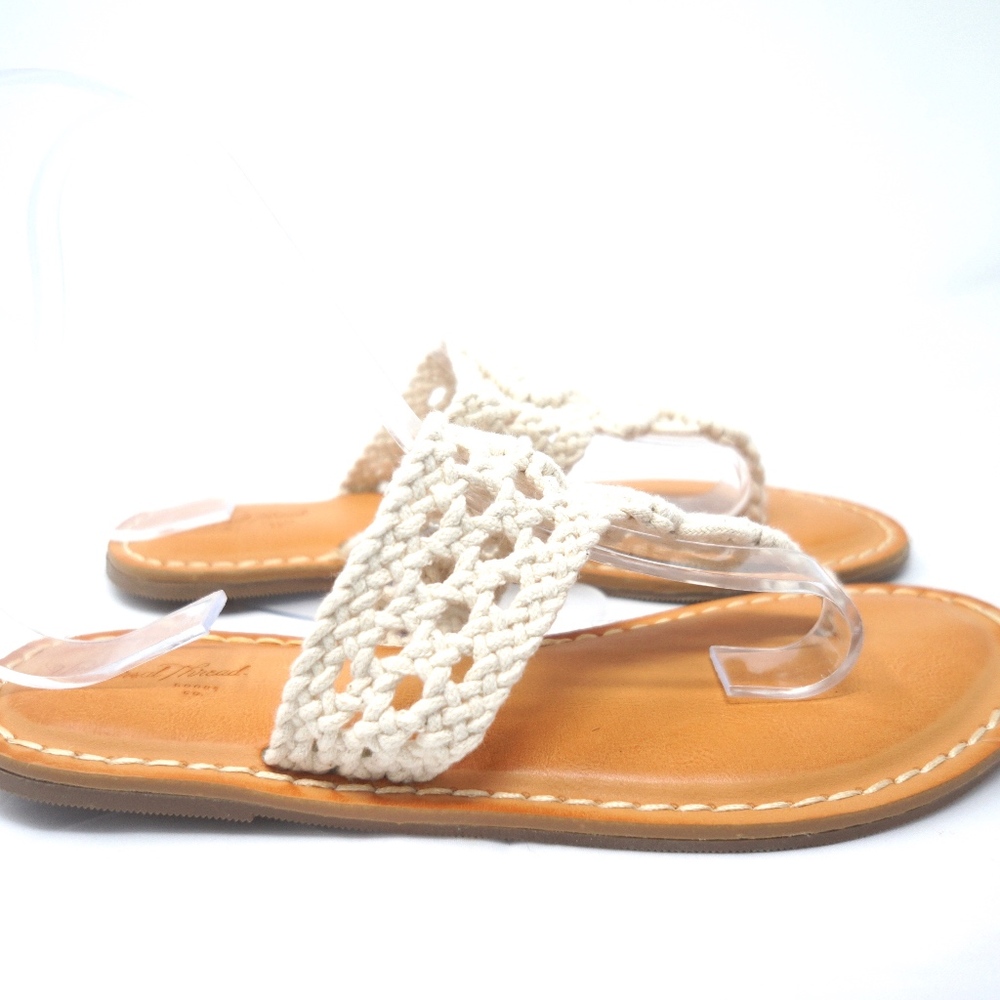 Crochet Cream Flip Flops Sandals Size 6